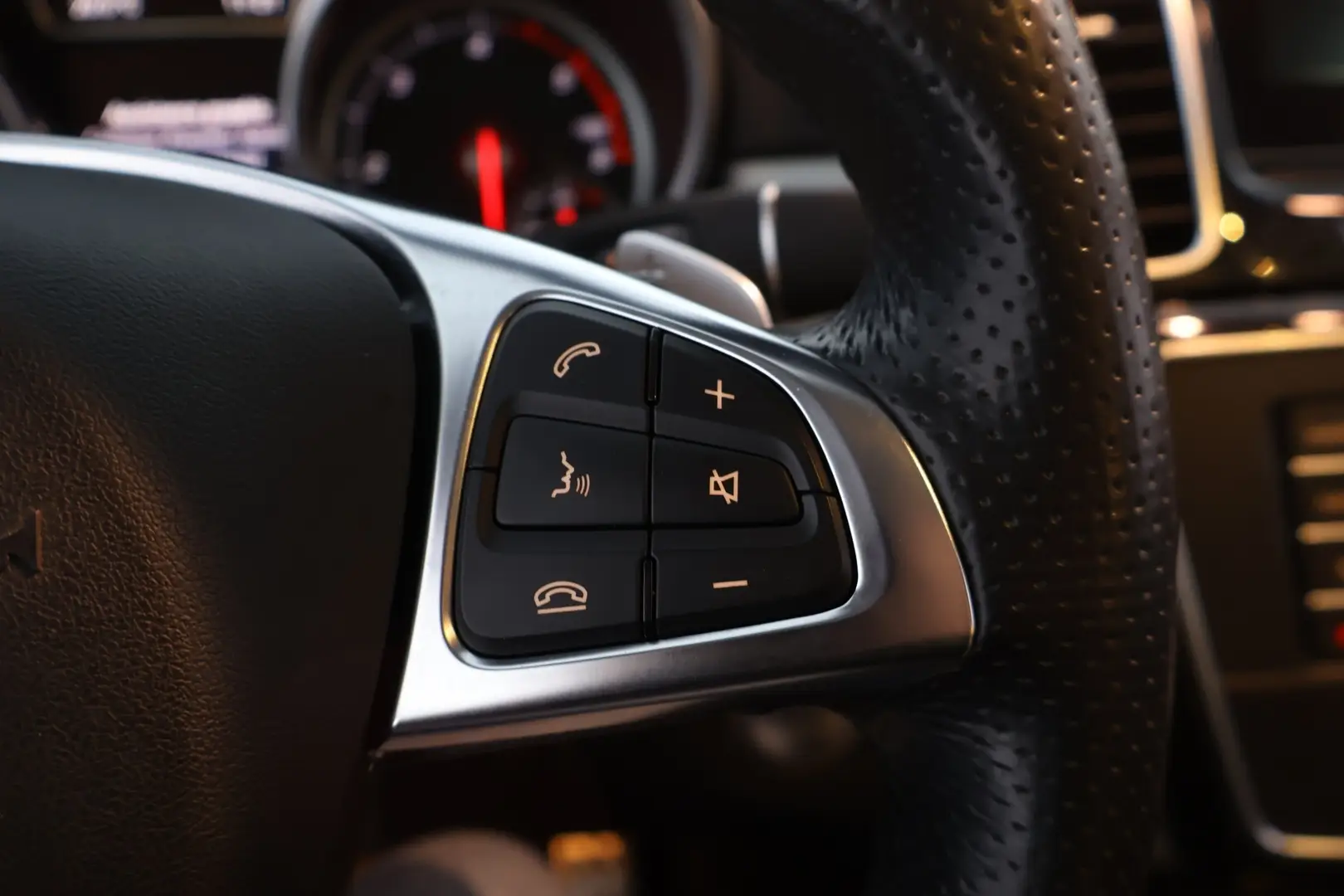 Car Image - MVyB7v0Eo1prirdmDHFDC