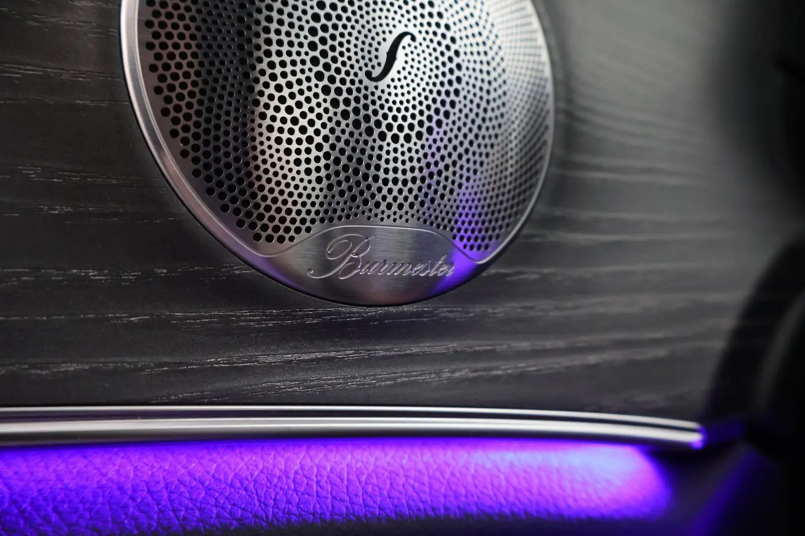 Car Image - 5H331shrfcWo0ze9Ng9SiW