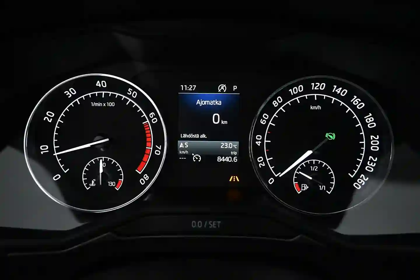 Car Image - 6ZrFRFYFGNBPKJ3rYwrZNL