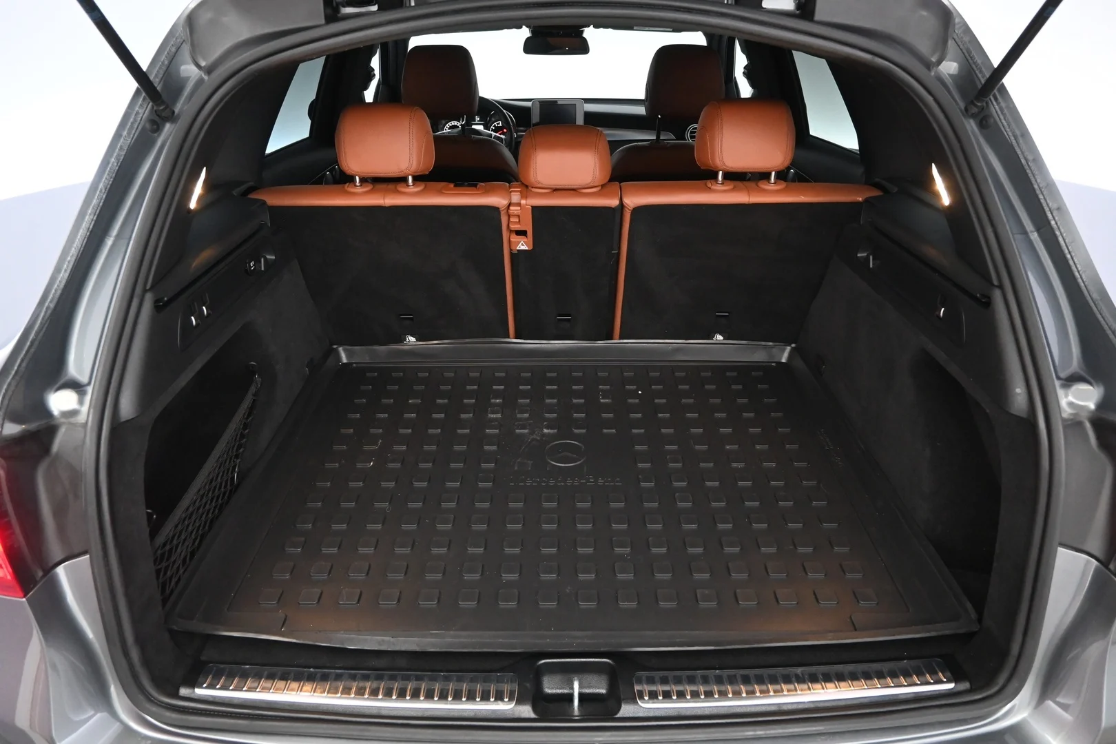 Car Image - 15qFAWRyxXLzpQmrZDQzUO