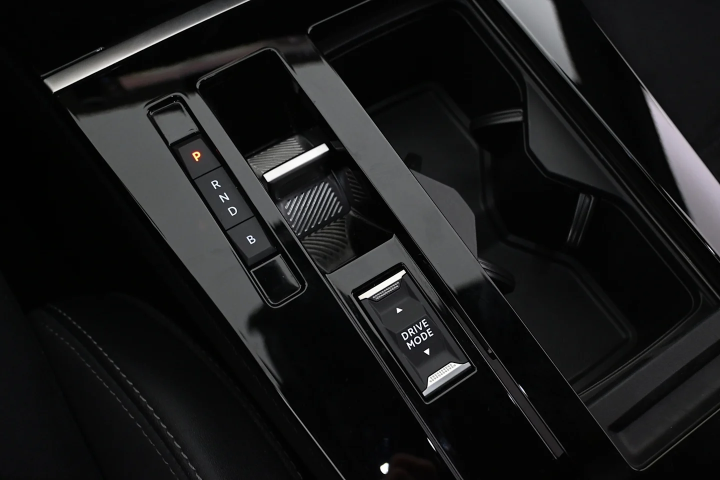 Car Image - ZzA29Sq9YYtjONGSctIL0