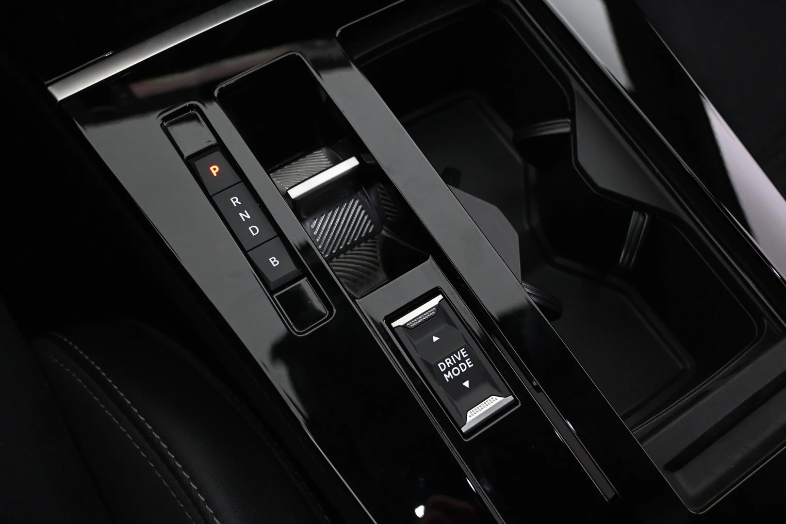 Car Image - ZzA29Sq9YYtjONGSctIL0