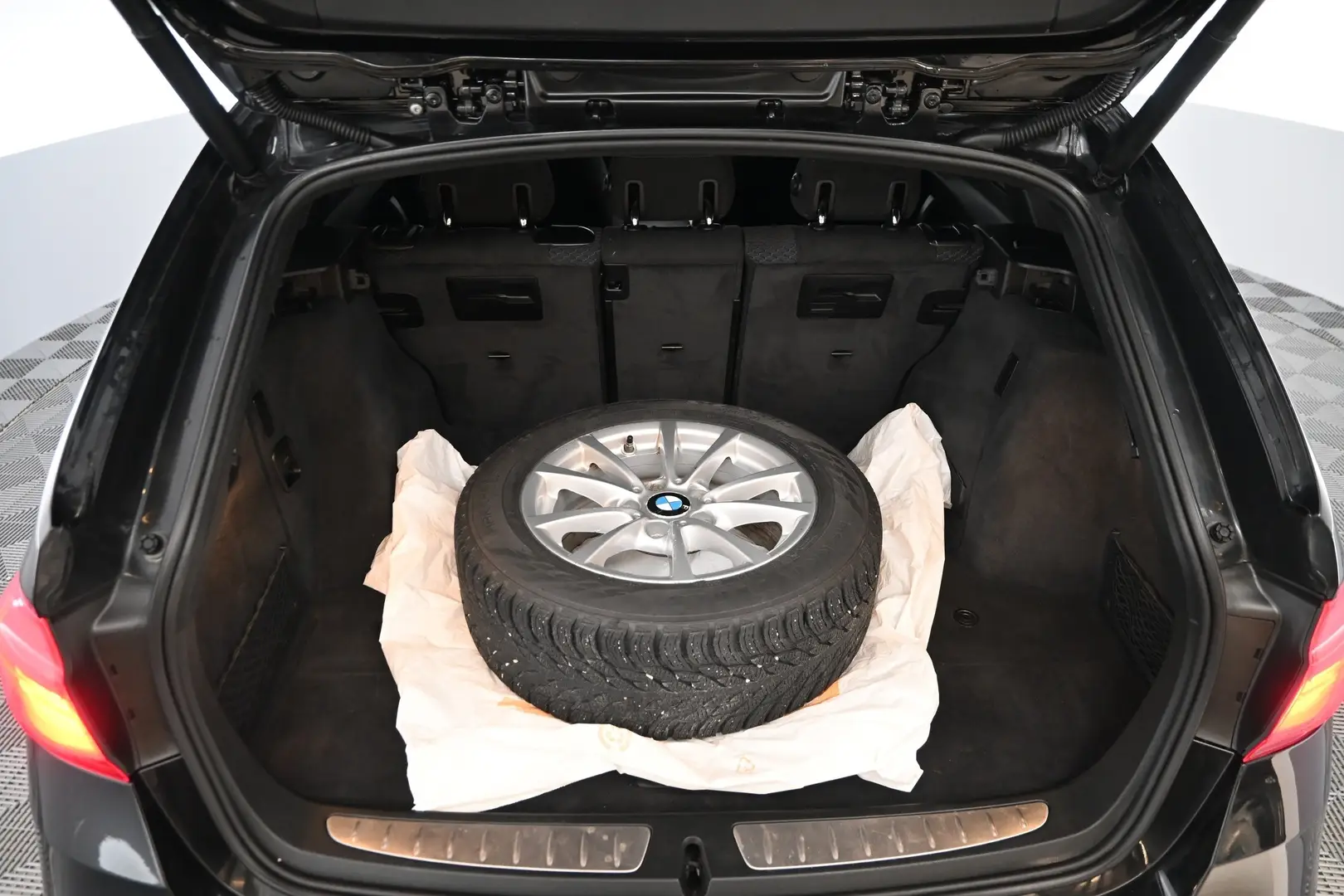 Car Image - 3yFtG3u9yA1alsbTQUdUP4