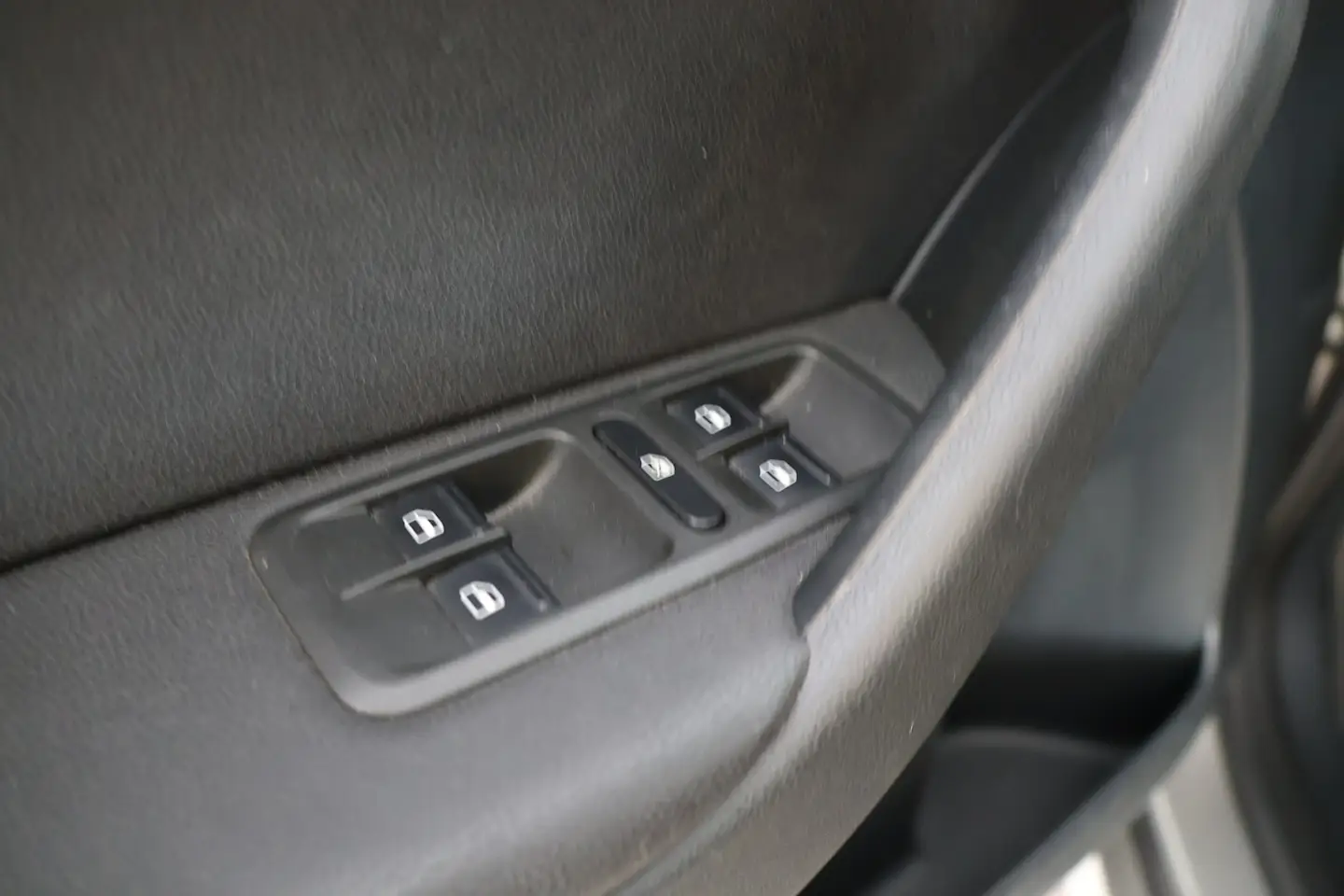 Car Image - 3PK9kKS3z0pHwe1aD50div