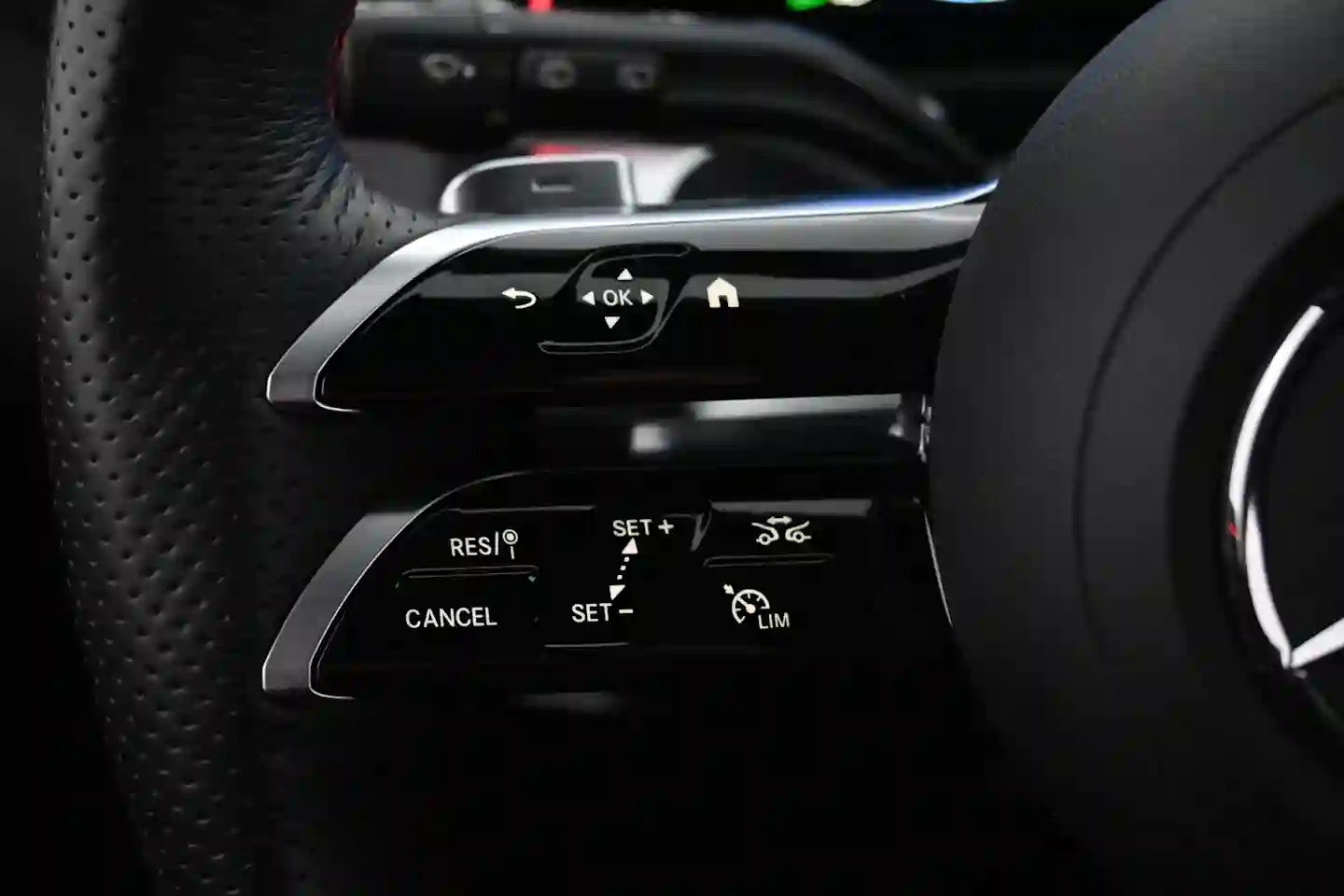 Car Image - 2Nfziu1VwiOc6Bh464ES4F