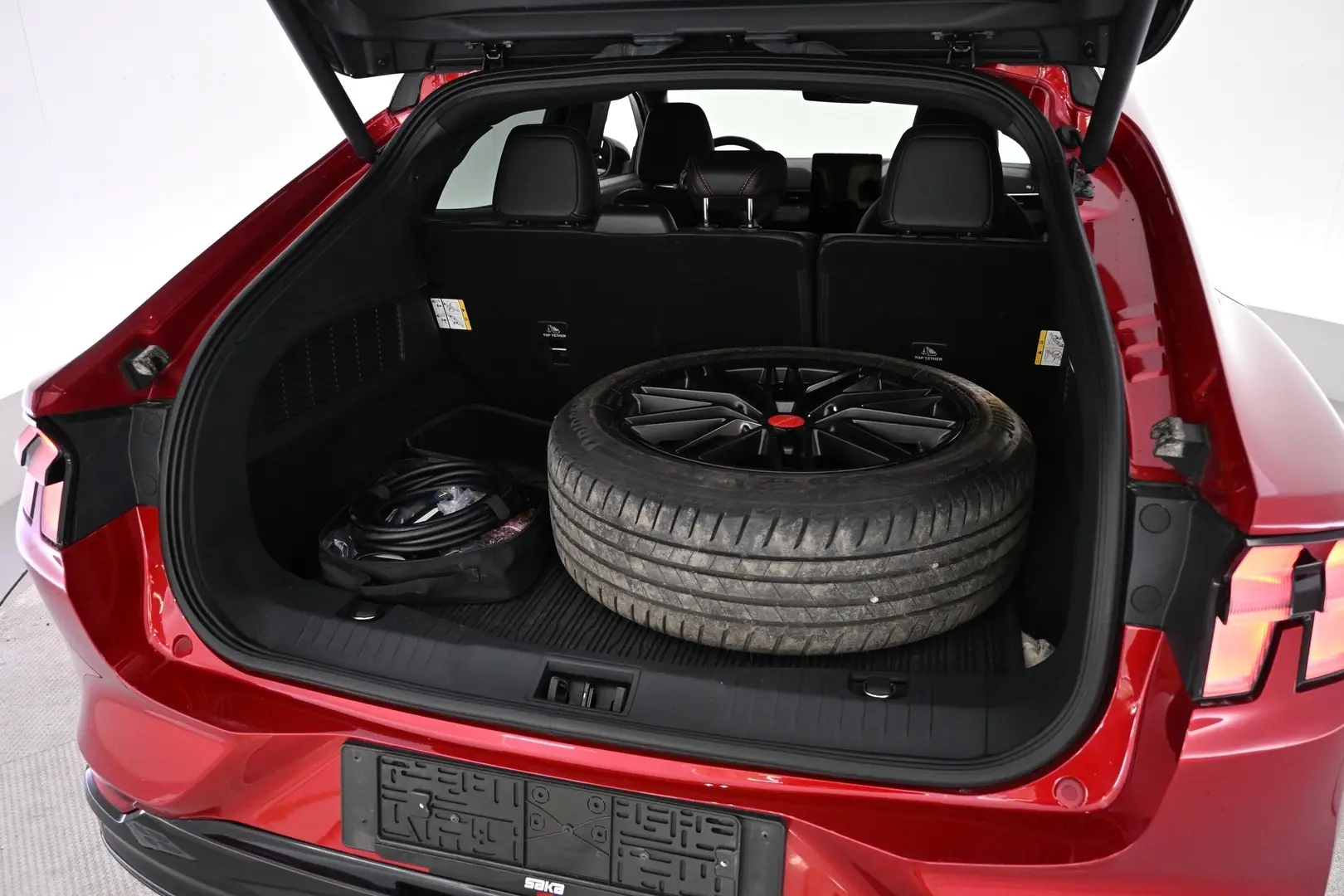 Car Image - 4zA7tEvwSKpkFQXort8TYC