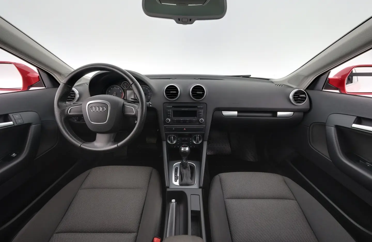 Car Image - 6jxFVkybdVqfKRMfFfi2I7