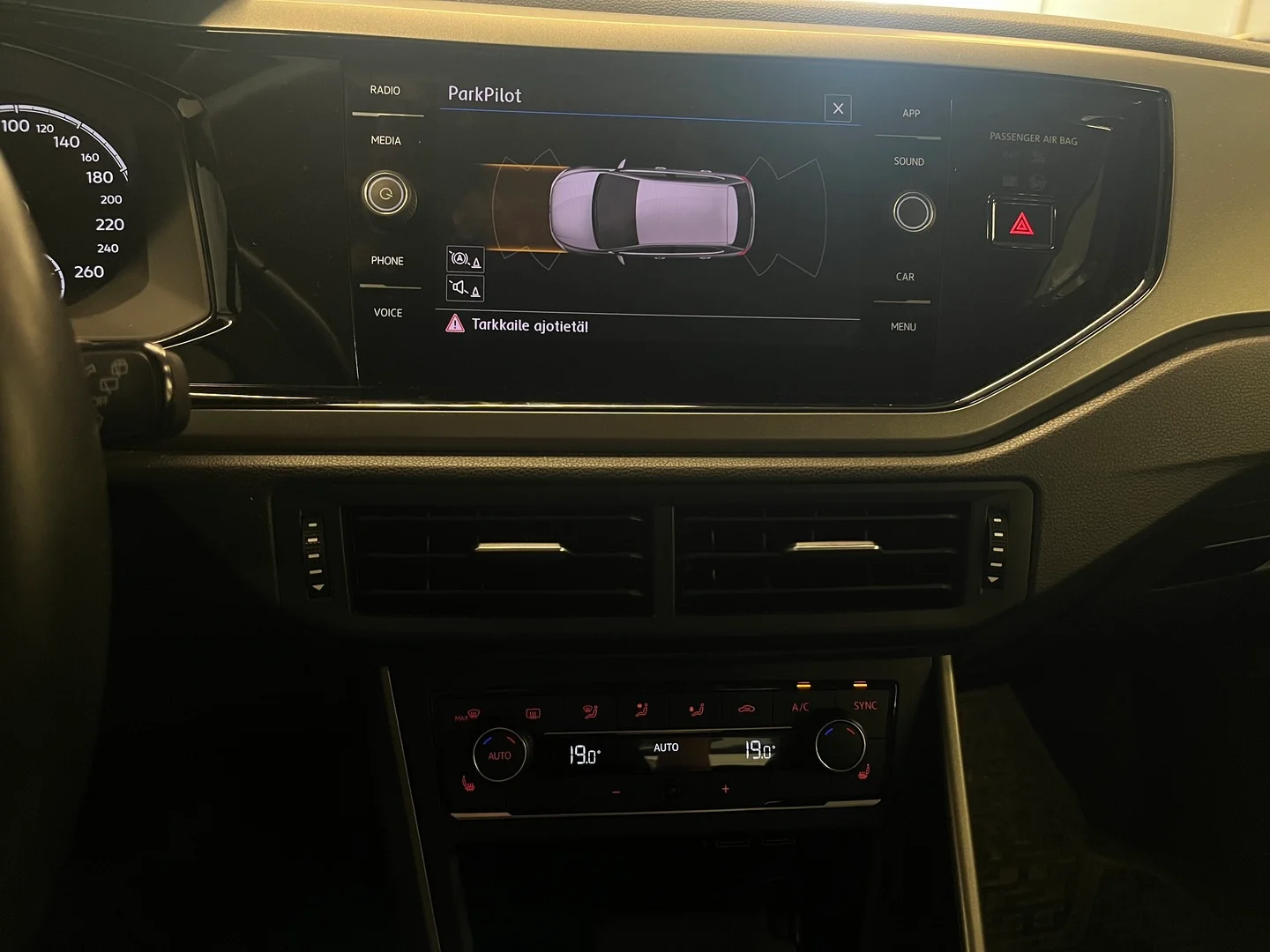 Car Image - 5LG4nS386cEfgvbYPtTG3j