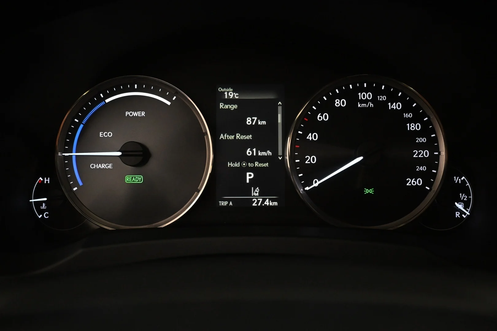 Car Image - 15nCJeBvKVuyxIQcBYvmQY