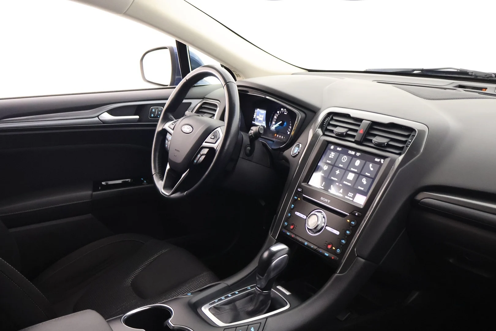 Car Image - 41xNm5eVGZkeySQj1LJCve