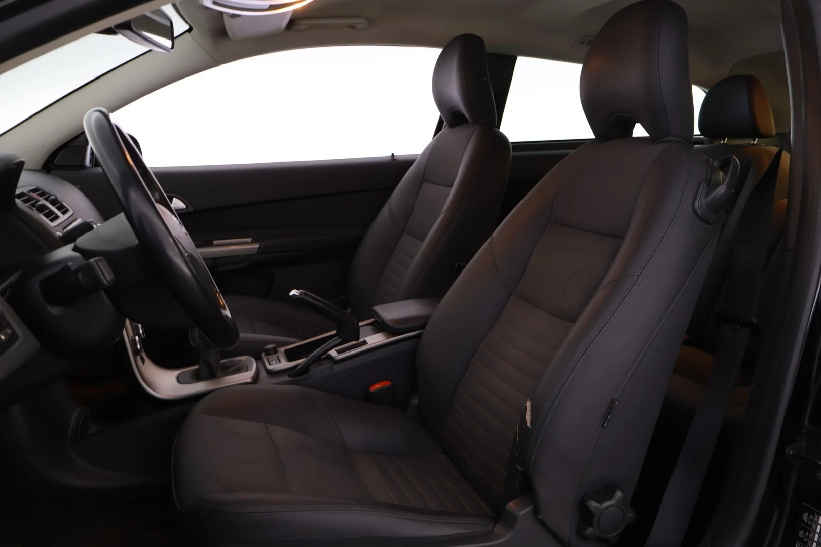 Car Image - 5qKVmbJJVr9CsfraZurzy6