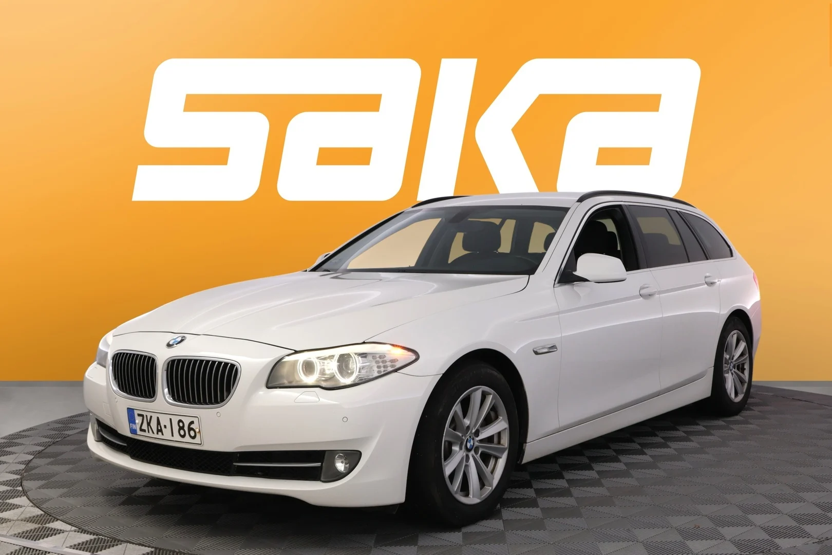 Car Image - 57jv7LJS6mgnuV9msLl5iX