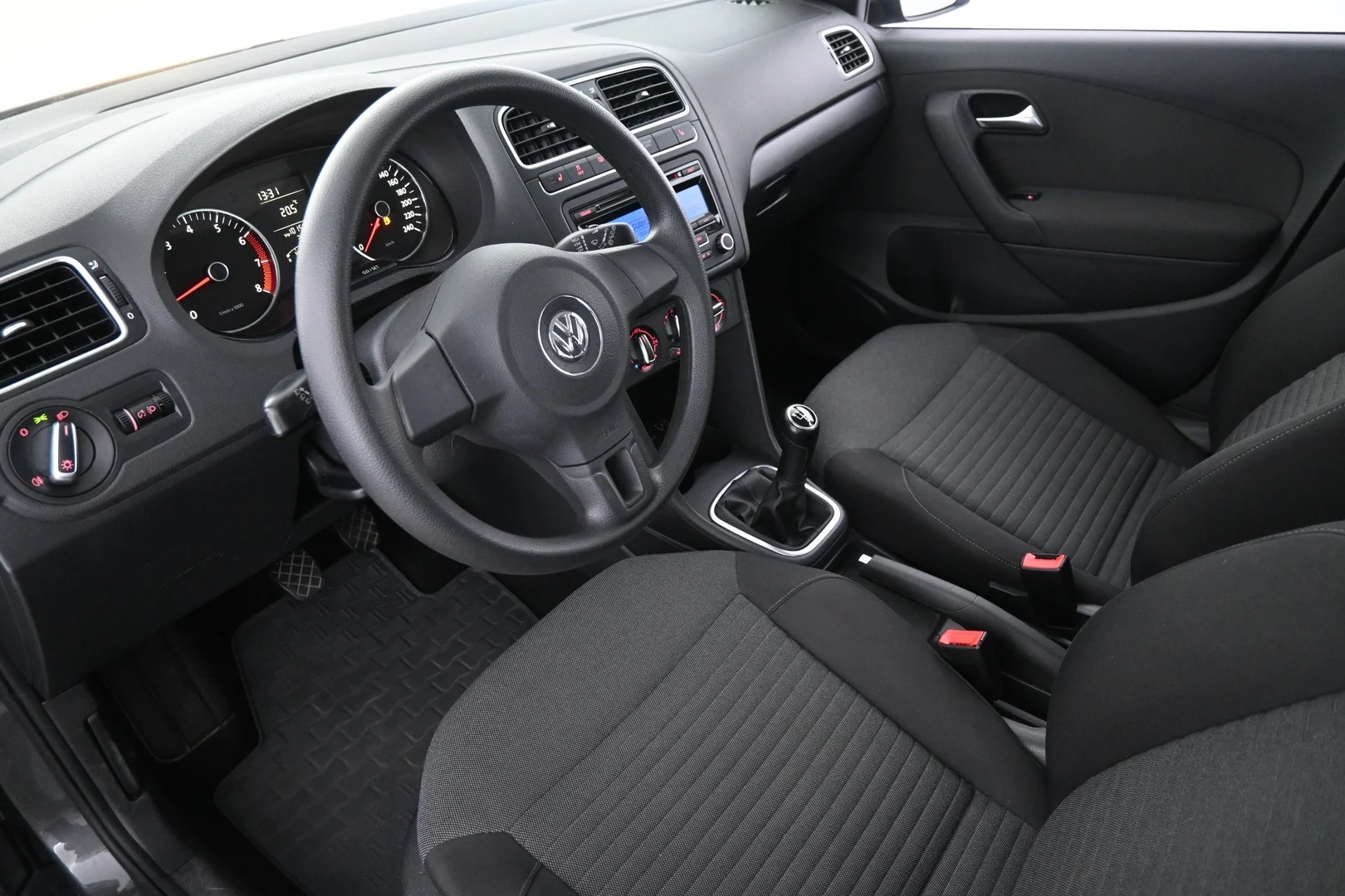 Car Image - 1D481kFivQr593LsVUV30i