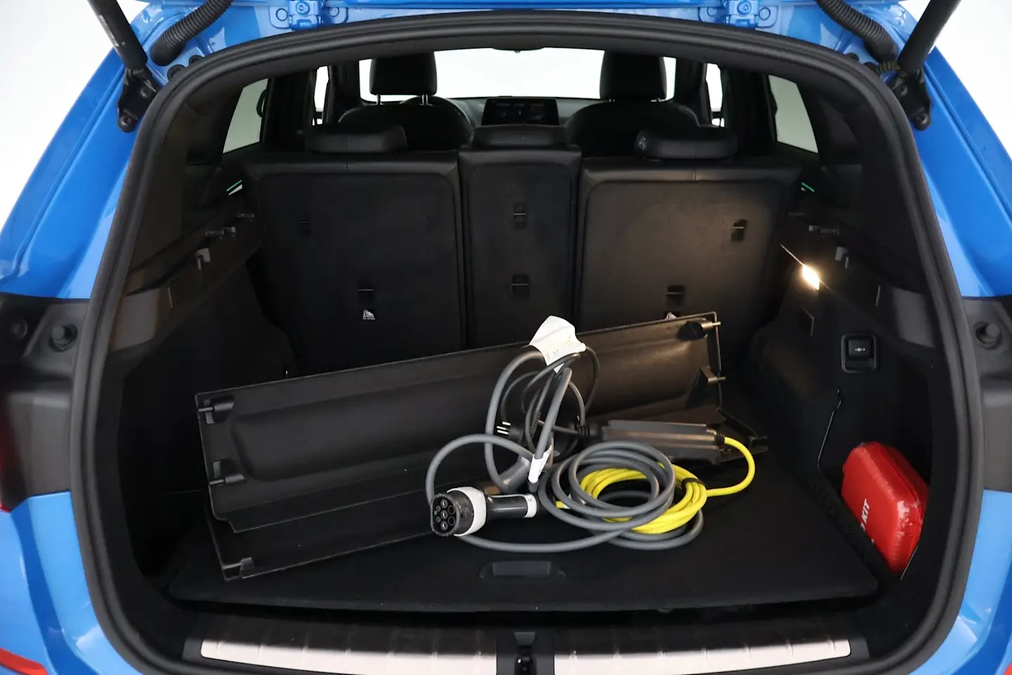 Car Image - 28OmVtr81YY9QiInBpXyv2