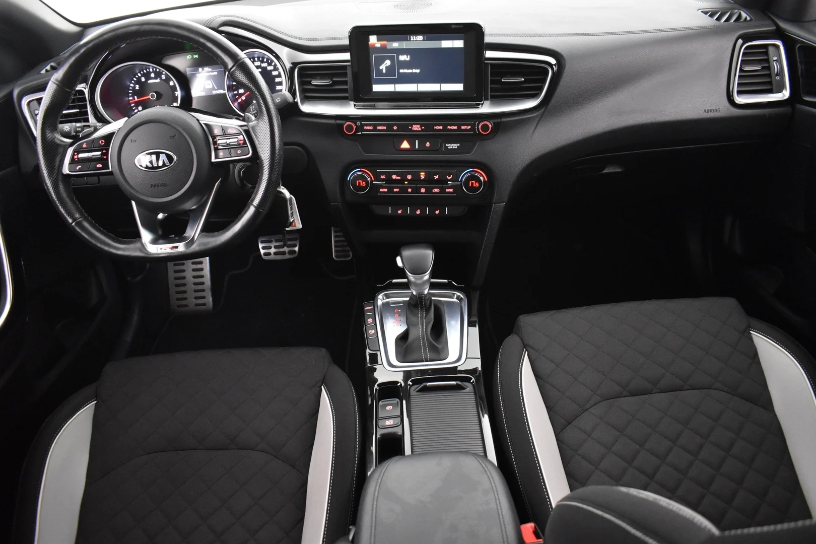 Car Image - bz9qU3IbCivvjN5XZdZHR