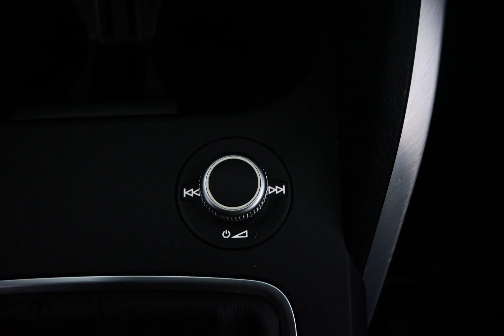 Car Image - 1NT4lH4SYiNSgGJT2x6pgo