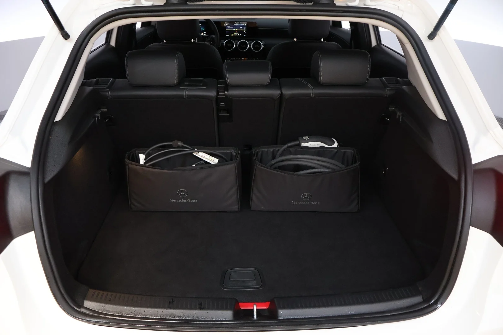 Car Image - 6IGgQ4UmdREhw7DrmcJ1r0