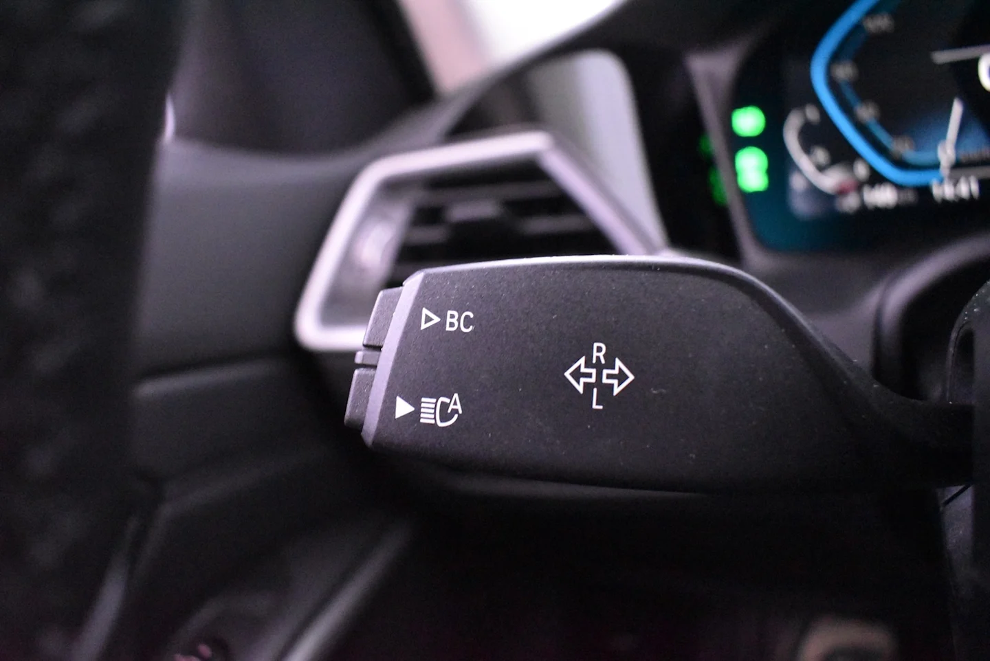 Car Image - 7JxRq7bjGs6APrnf34FZD9