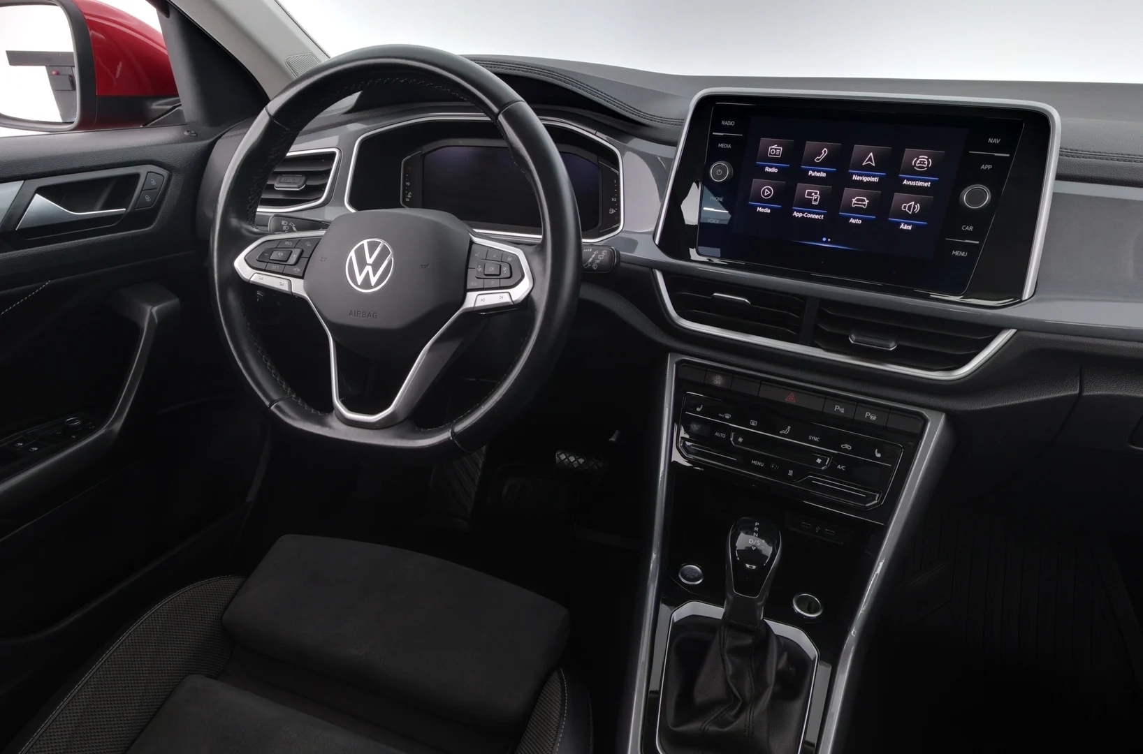 Car Image - 5XjHfscISFPuwWGC3MluAo