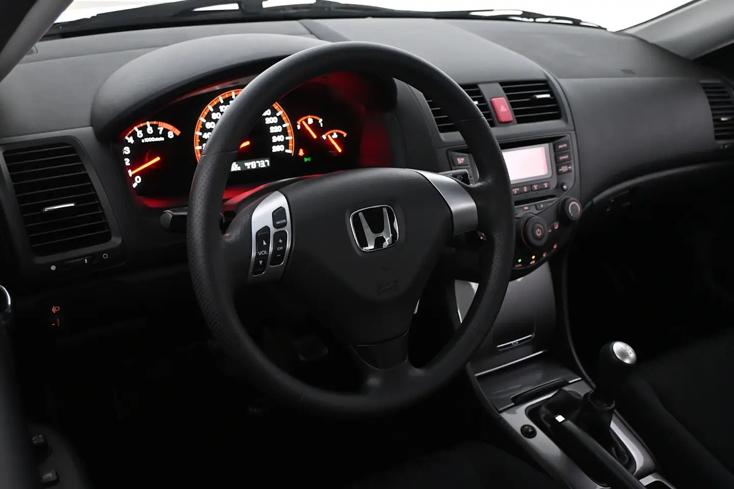 Car Image - 2Nk6nvr1EephMsoVX4Rrmr