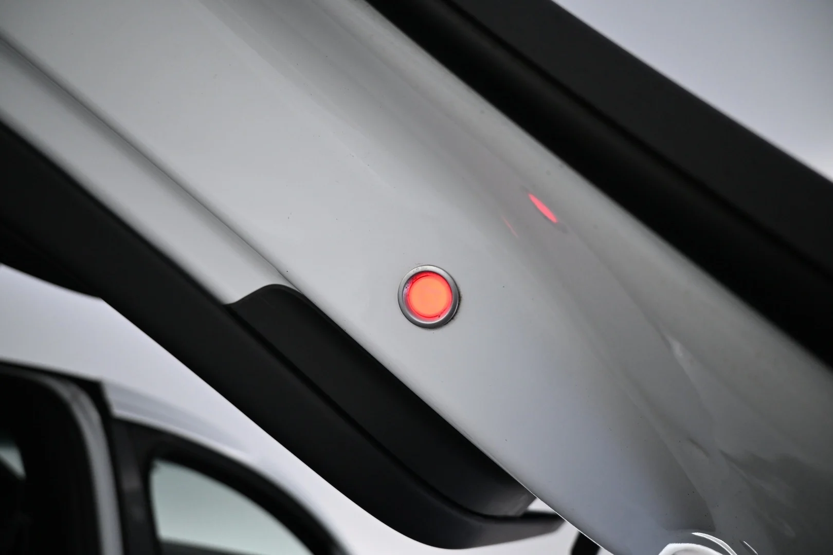 Car Image - 3stmhi3L6jjZI0UPXJ6BpL