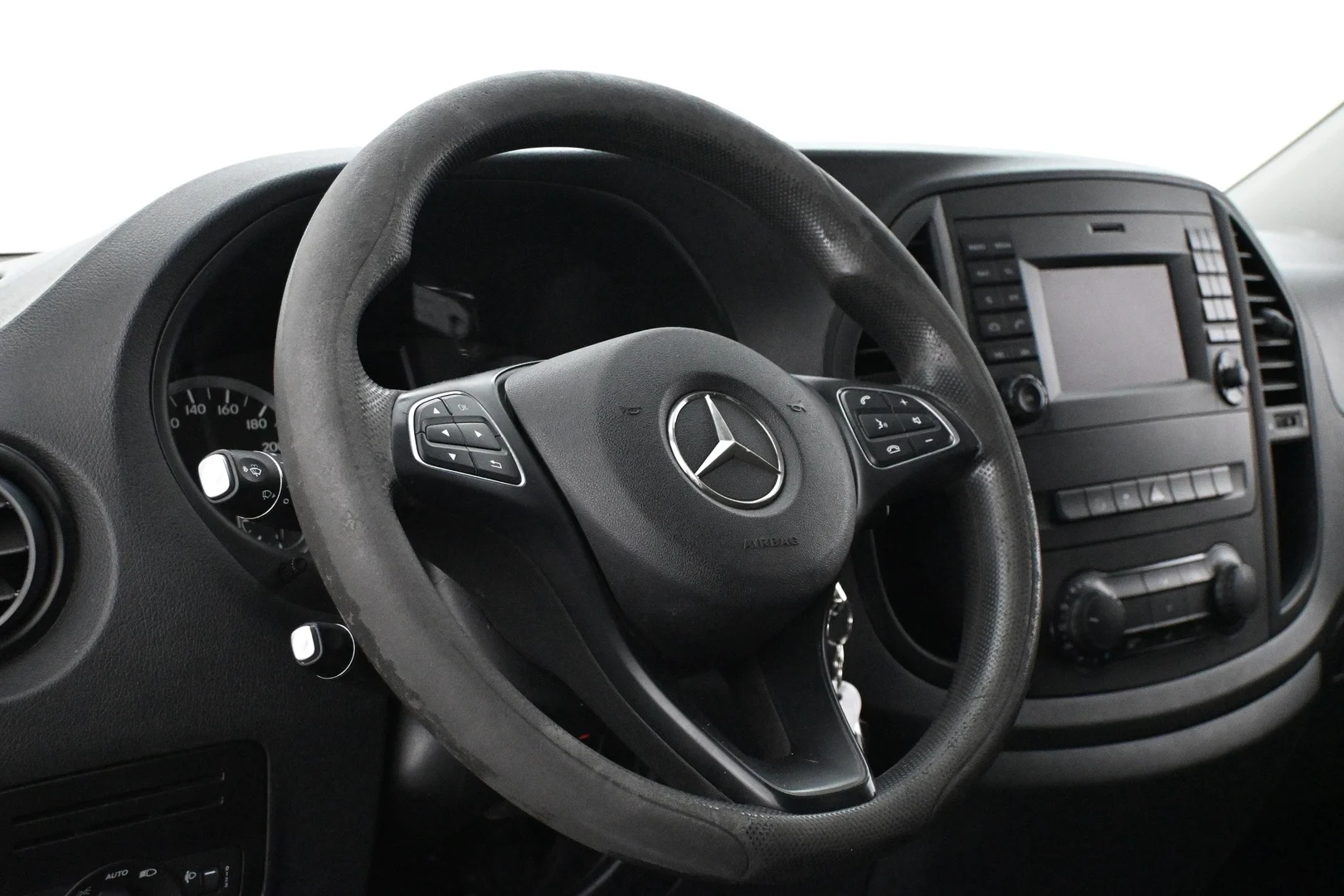 Car Image - qkEwXgpMlo7sDDYPeGCrD