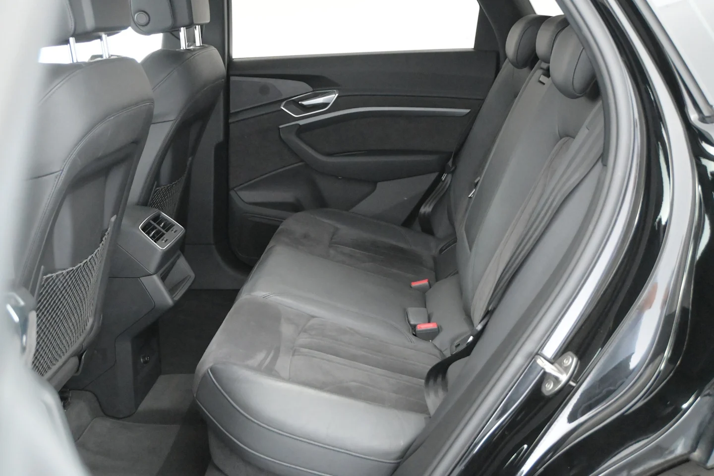 Car Image - 2FsBsh9Mj0VdfPytxPBK6
