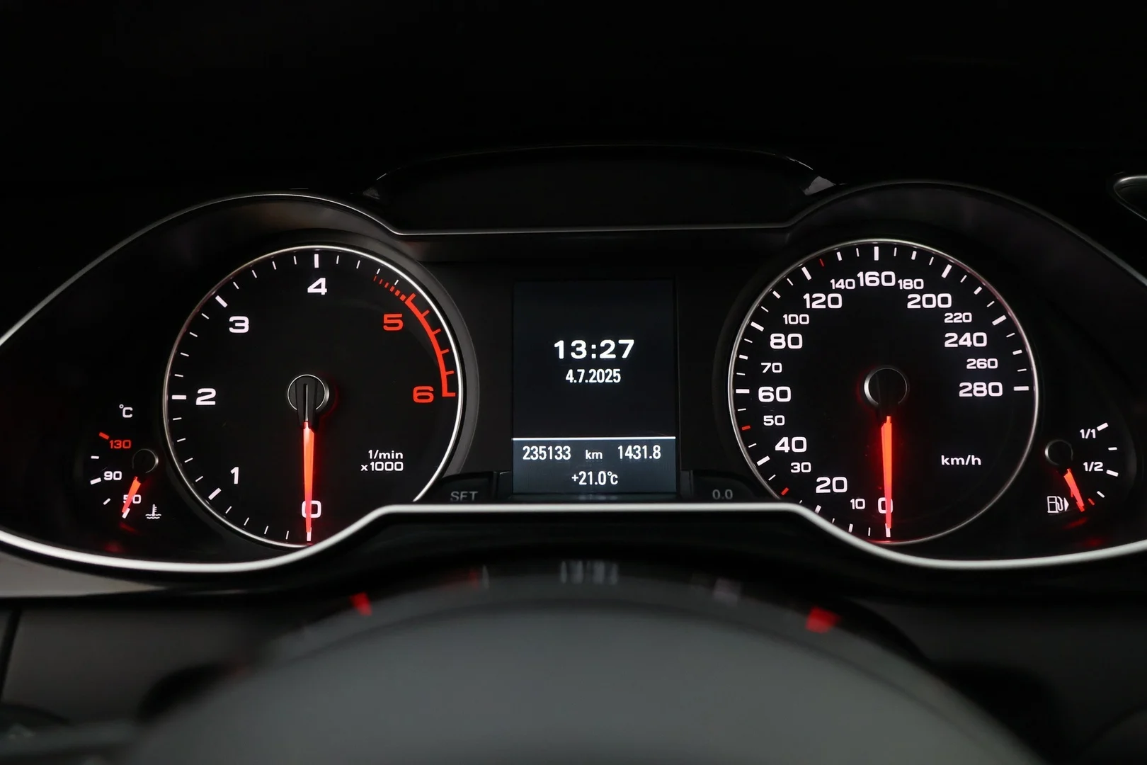 Car Image - 3ULgZZfMflr7hxIRCQtjzQ