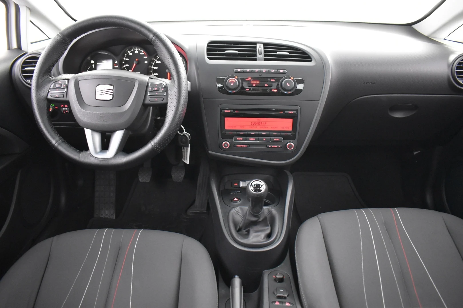 Car Image - 5tA07n63KI774SBi8tFS4I