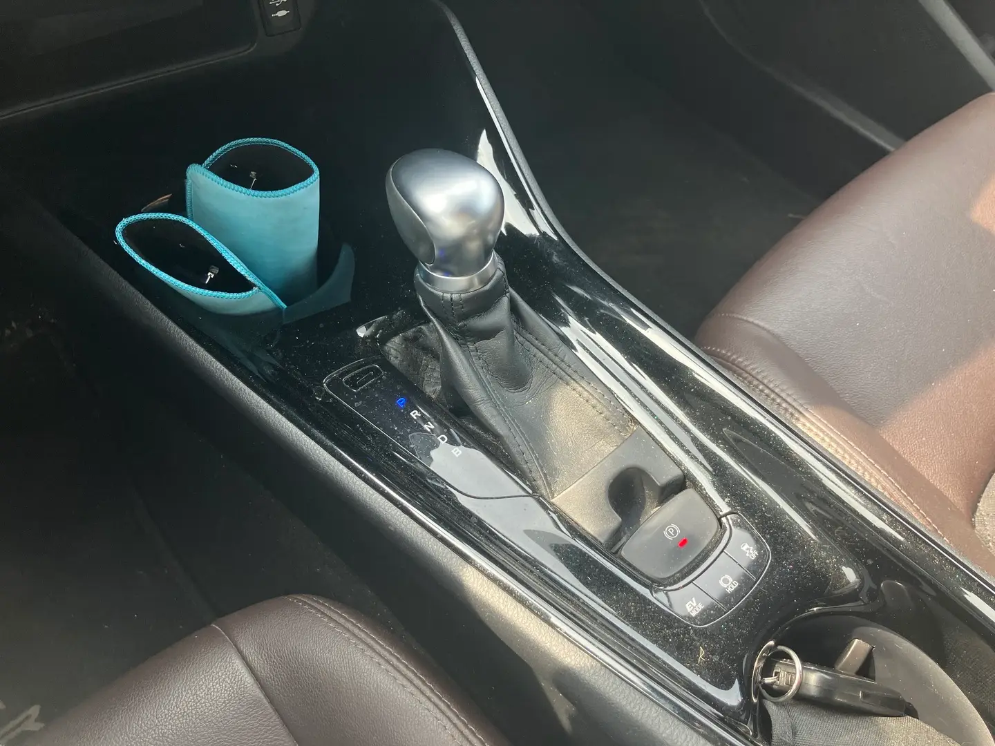 Car Image - 3Q1amyIJPYrZ0STkg3pSBx