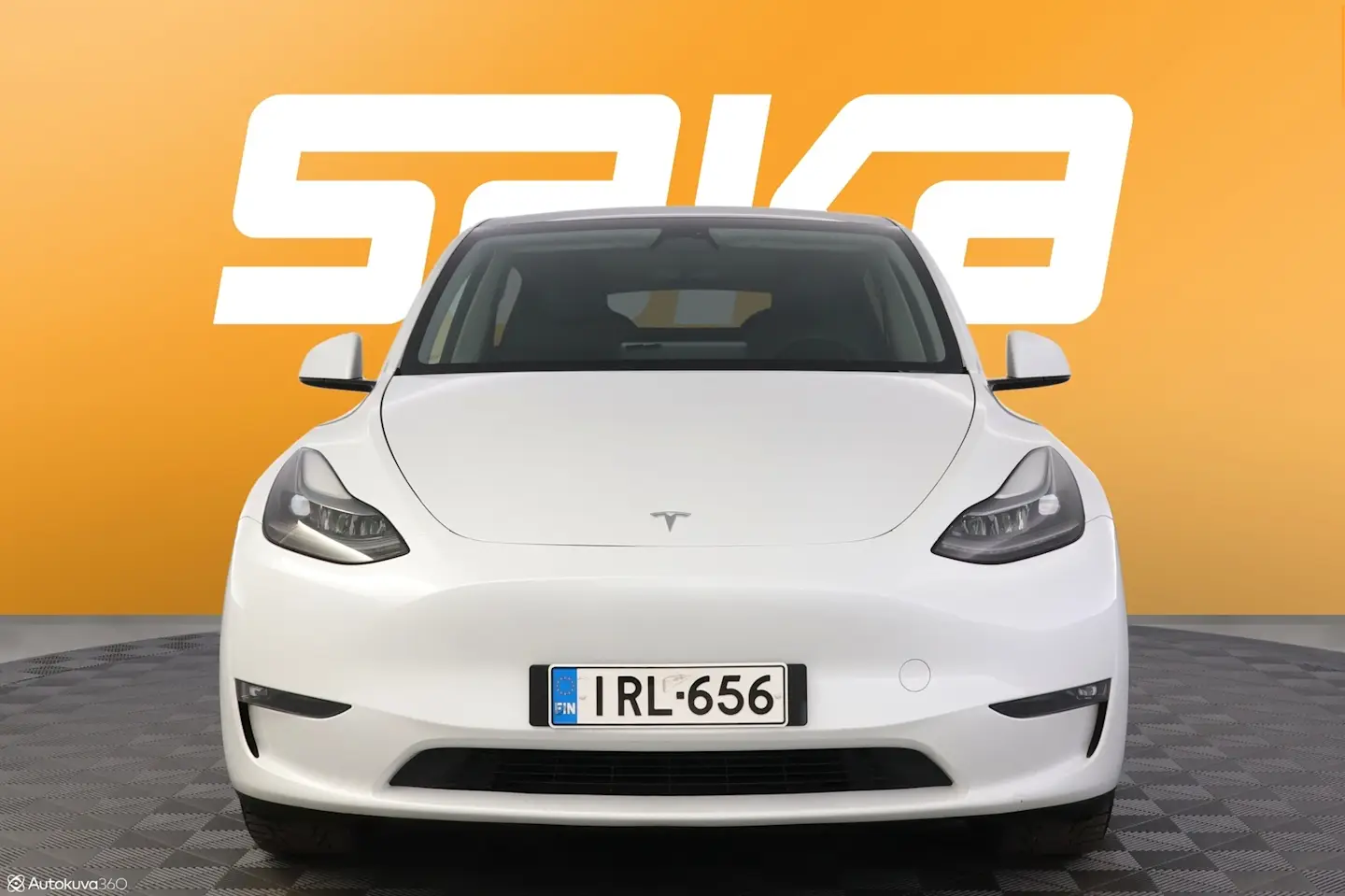 Car Image - 5wMQvMc60y3vtZZdrCBm33