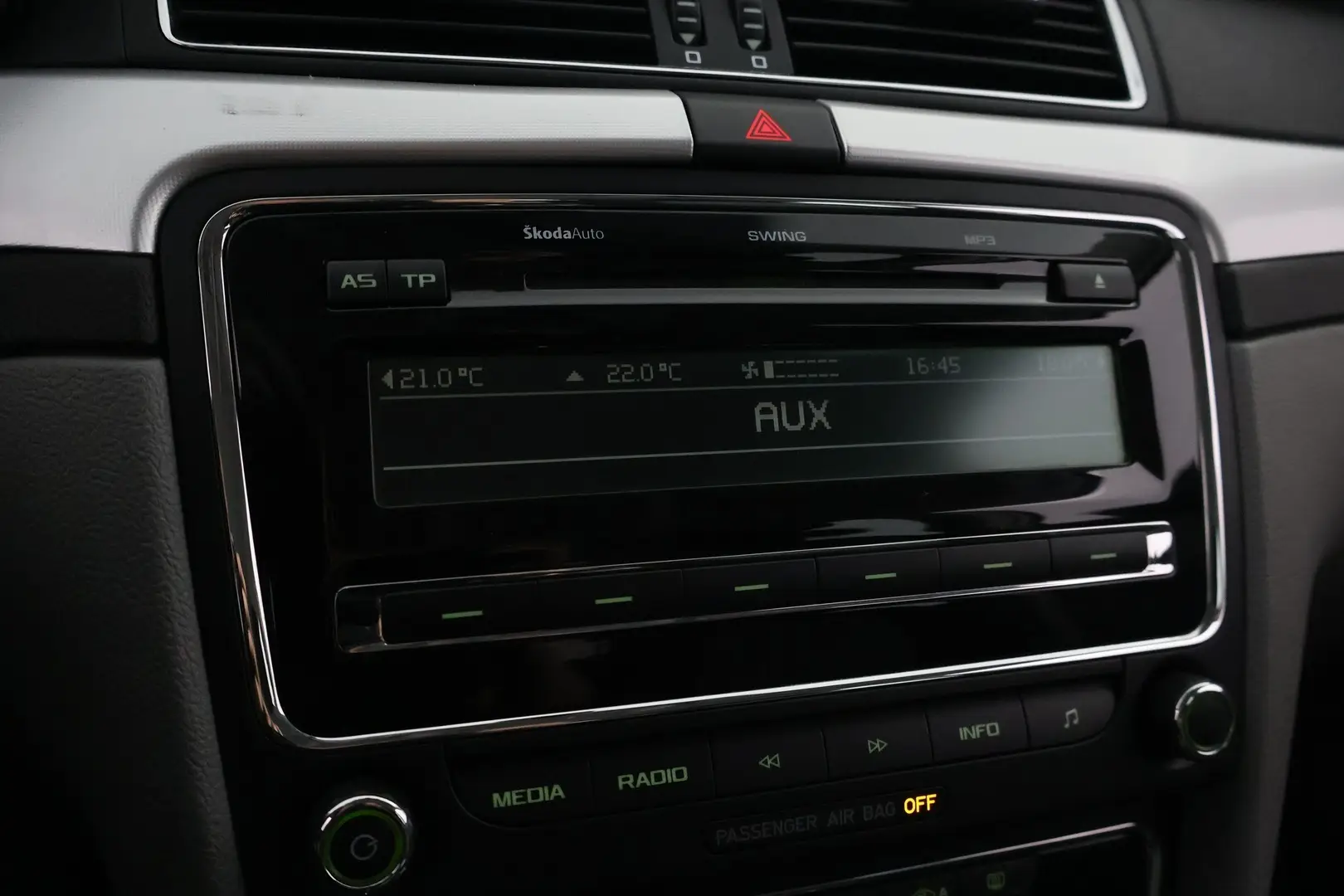 Car Image - FsTkKYT7XoojYjjK0pqFY