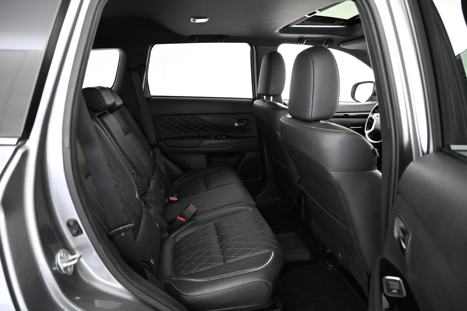 Car Image - 7HKvvT1TRC3IeInRk1IbCg