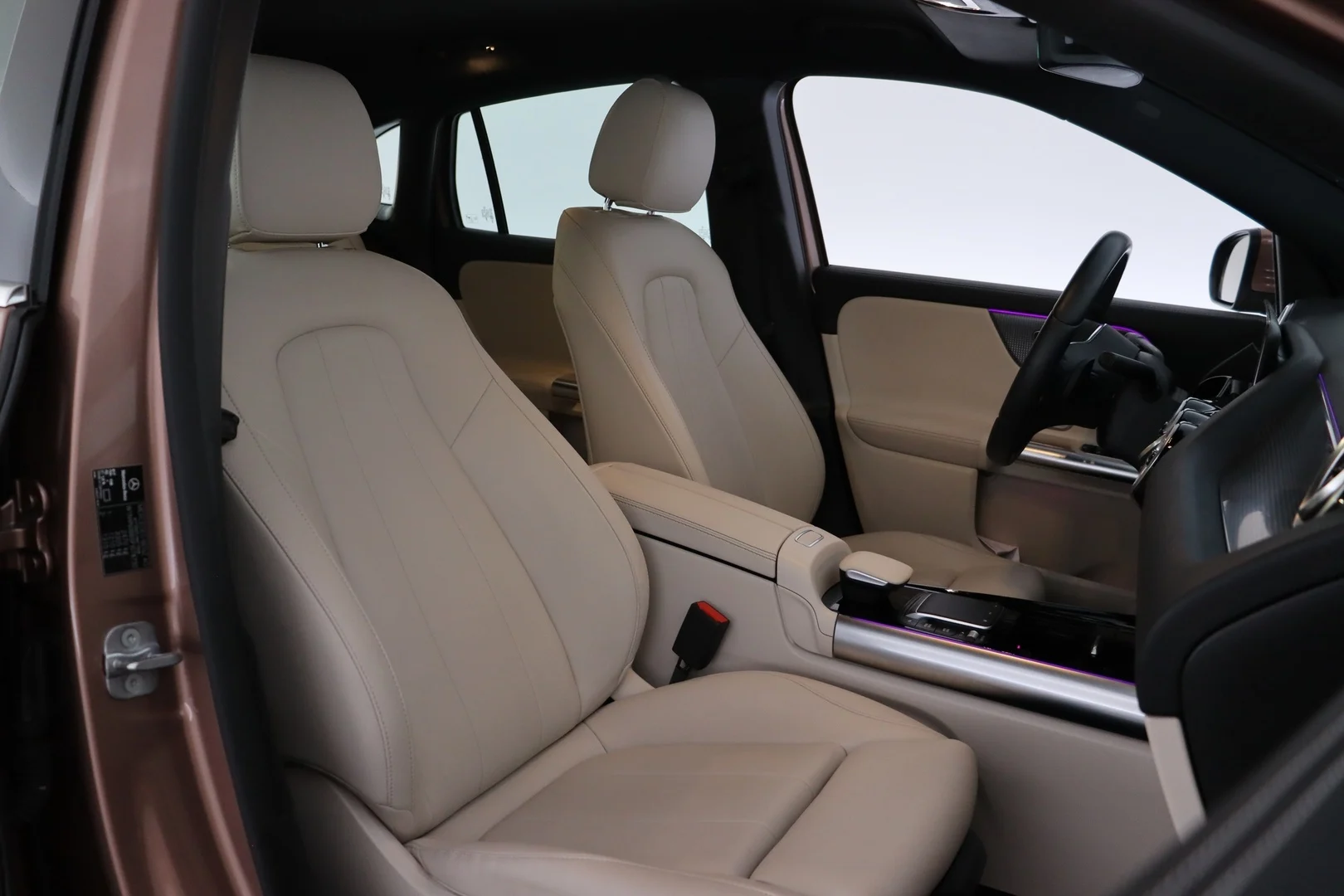 Car Image - 2QrOWg0Ea8DprmSwwRR4vW