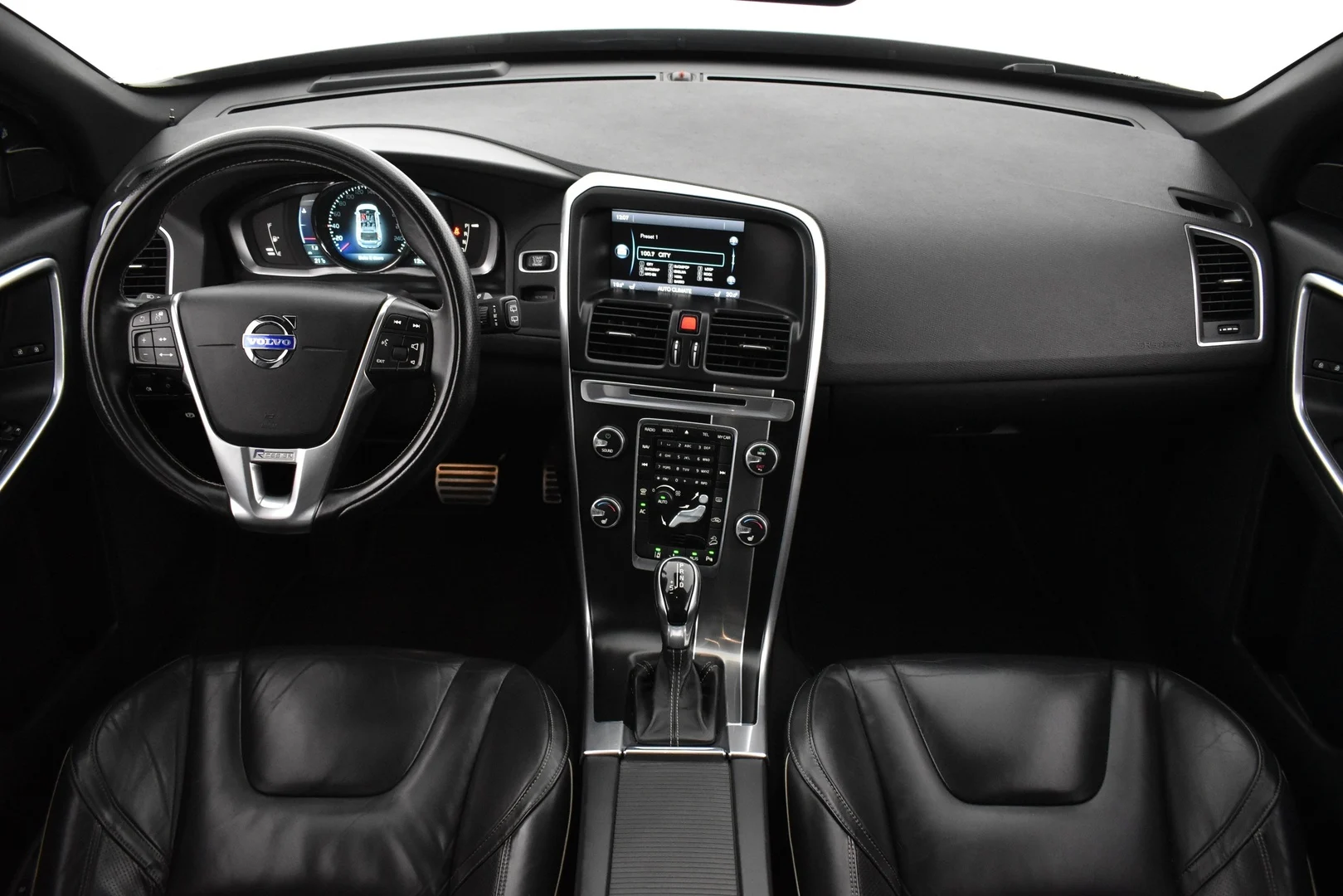 Car Image - 3KFhNwcQ9GvOegbzRHSJkH