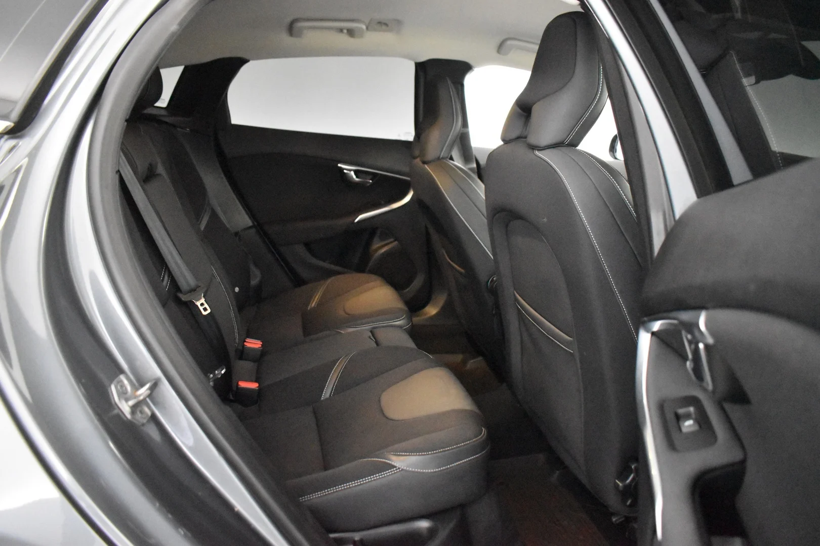 Car Image - 3J7U3p139Wz7vjshC6Ljf6