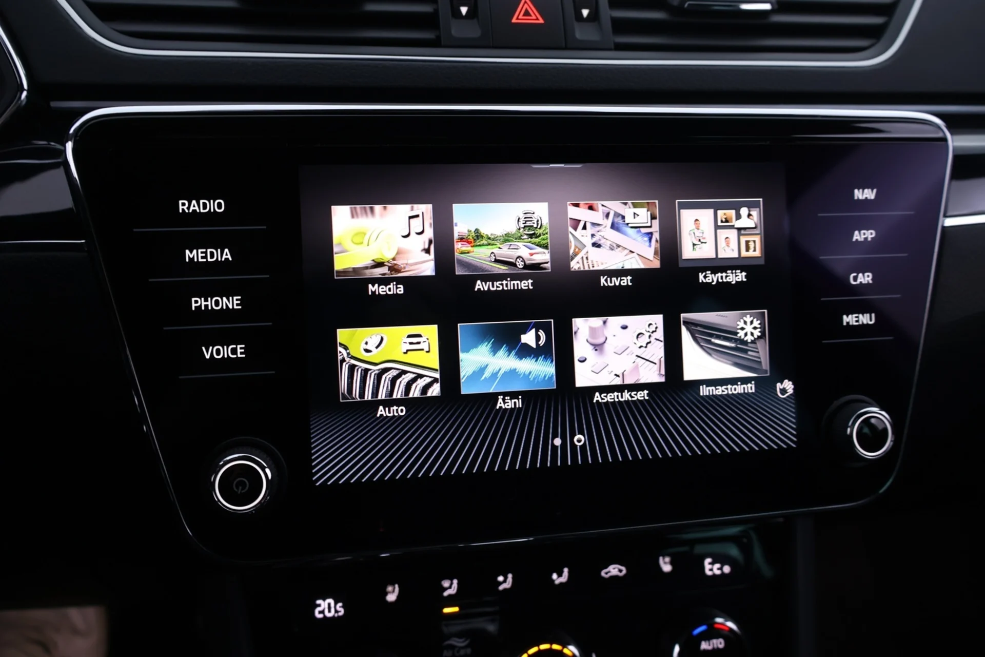 Car Image - 1JFwhLFU8J4lS9lQuDmFN9