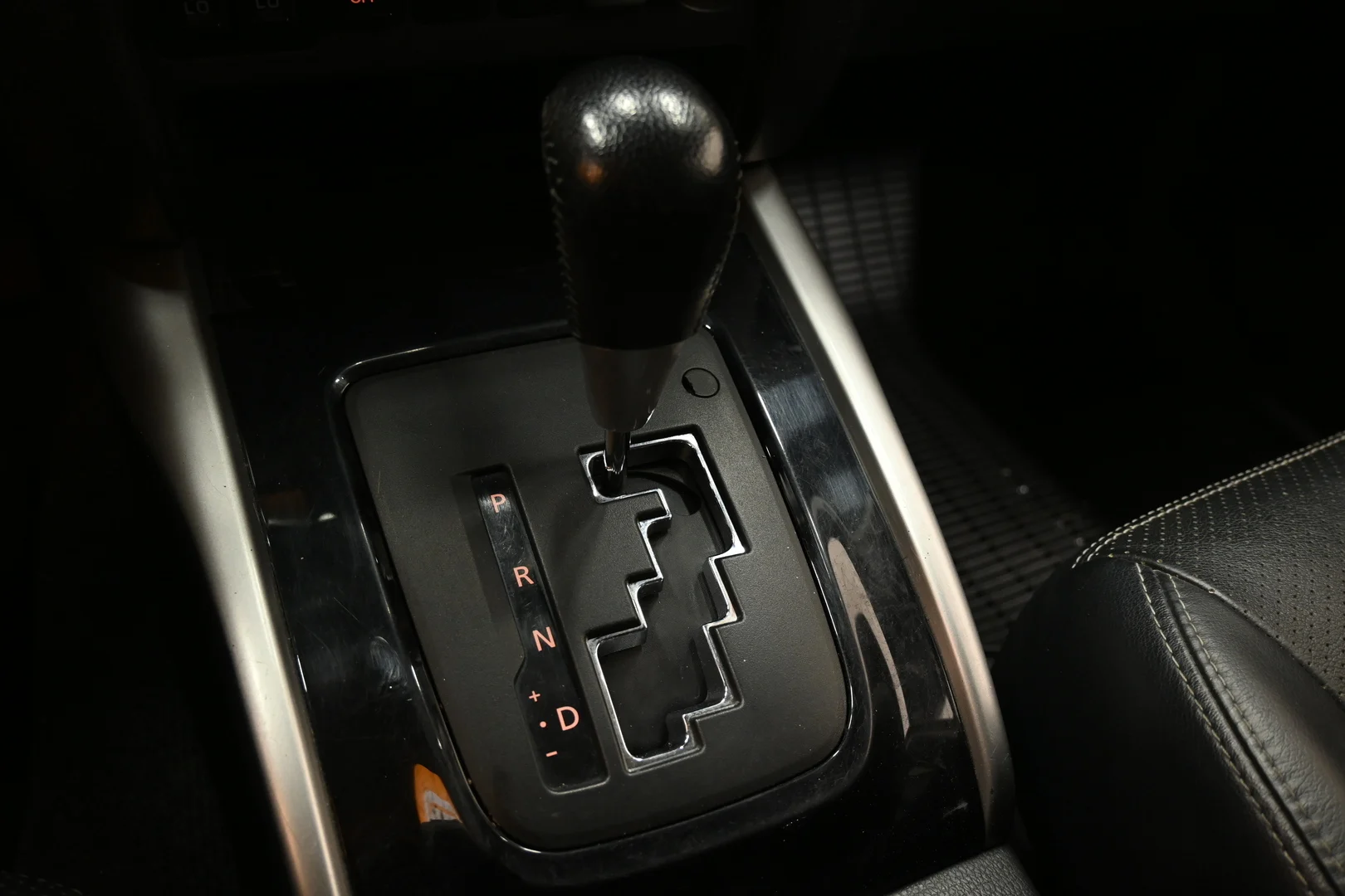 Car Image - 7sPp6pLo7faEF7yKgixZ26