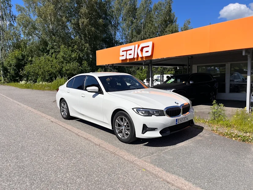 BMW 320