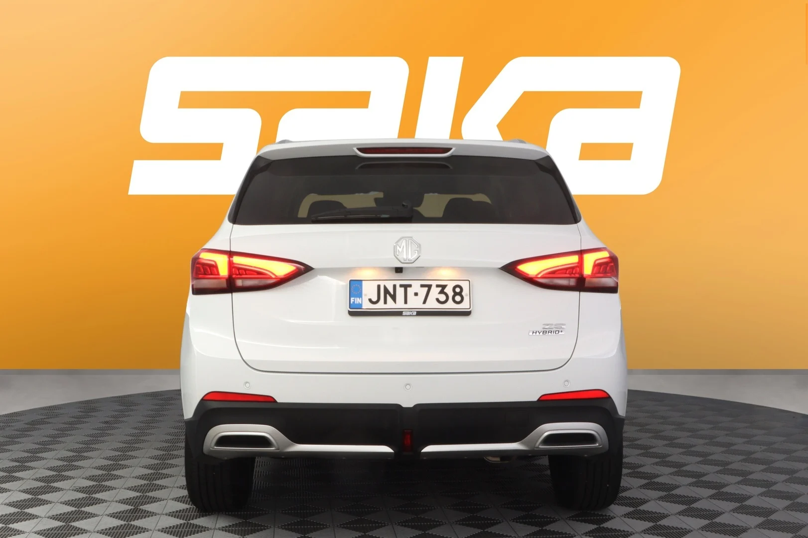 Car Image - 1PxQovXTZQ3vvnSNDeJ1TD