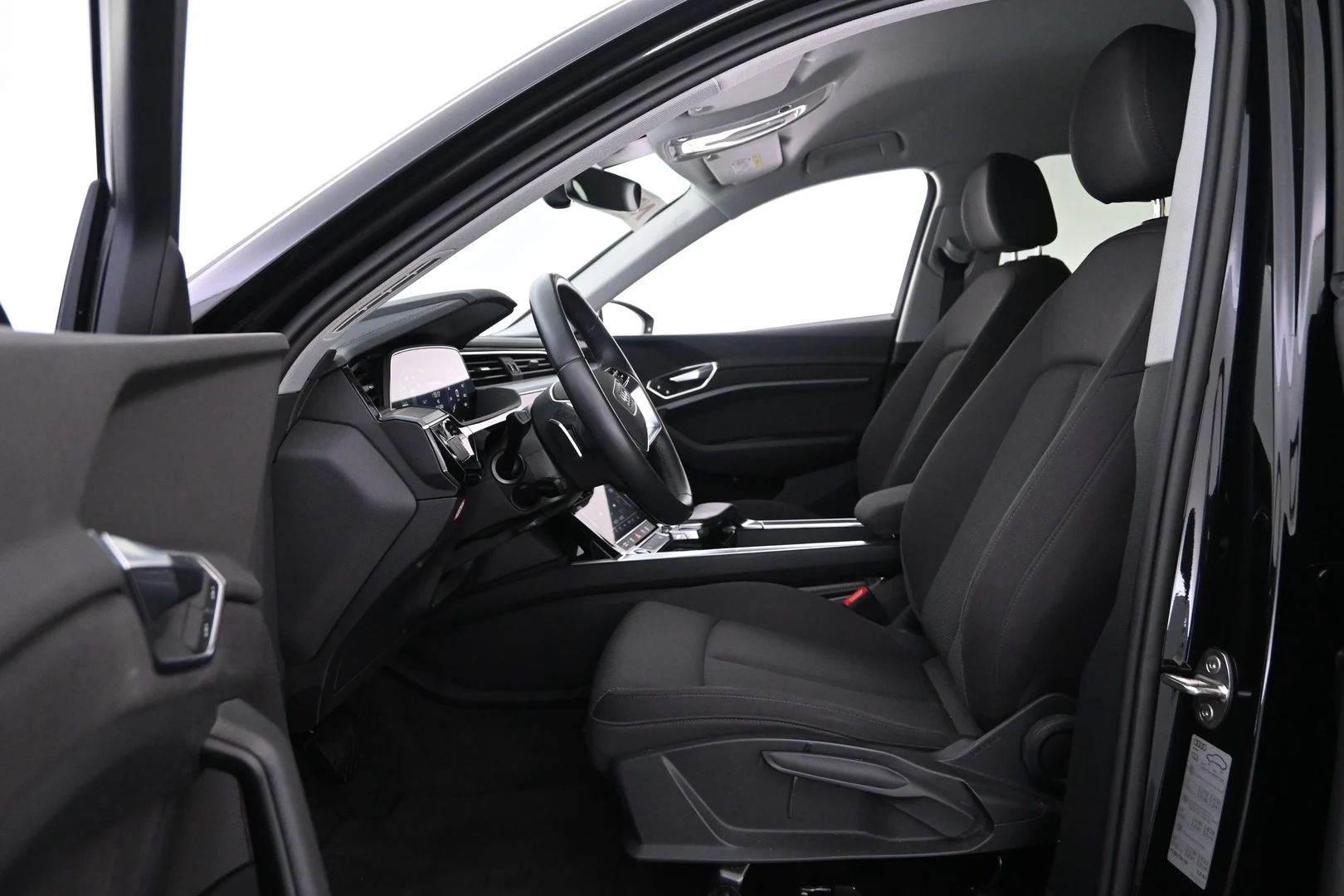 Car Image - 3T1cjXgriZttykpeS5iboj