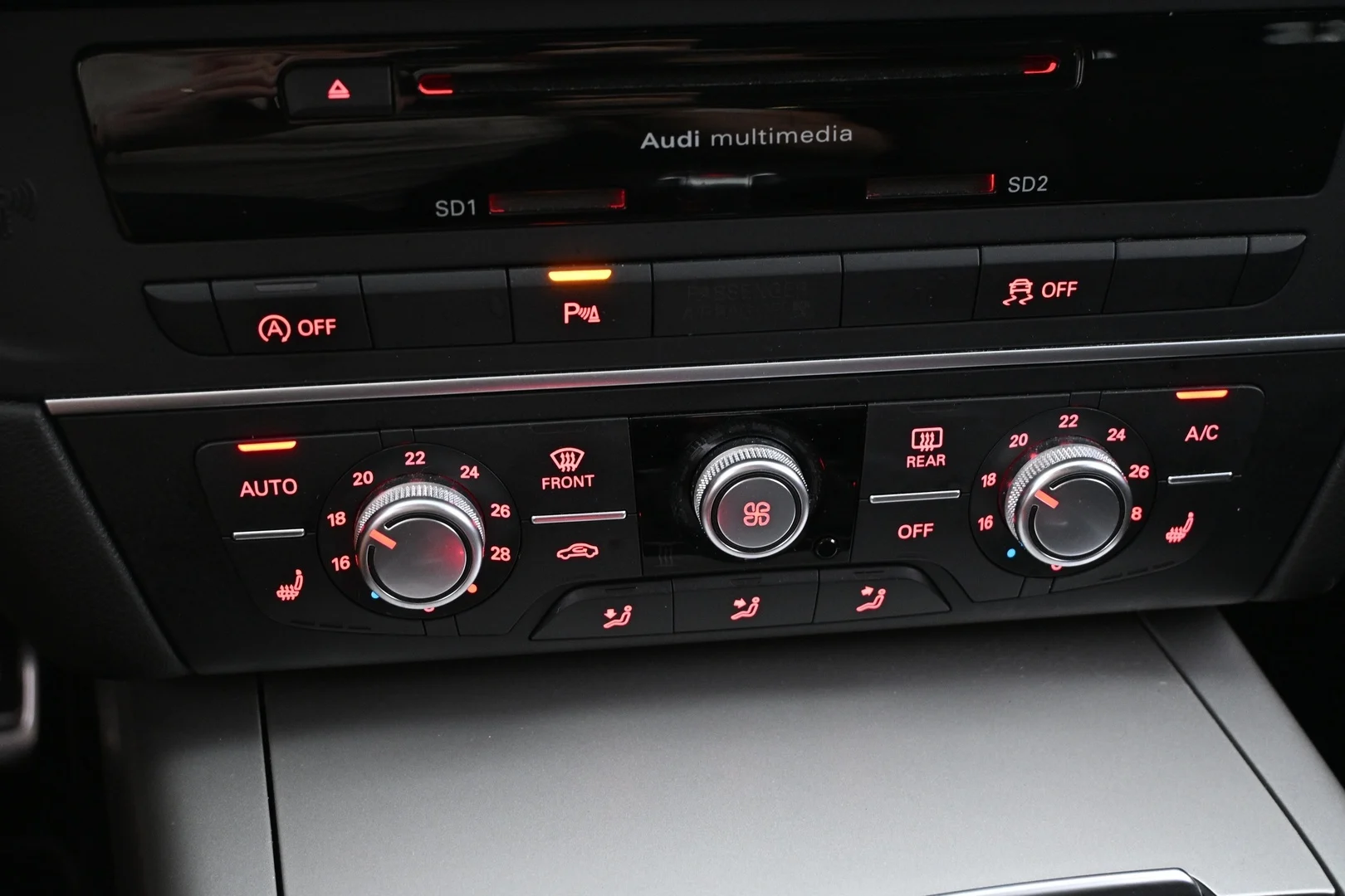 Car Image - 3EiiYGUp6XvJDncb9sjRMa