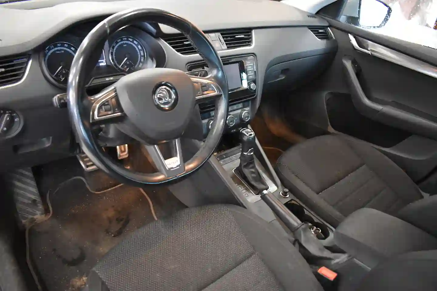 Car Image - 4gIK1PXQniBHxosG0dg0pU