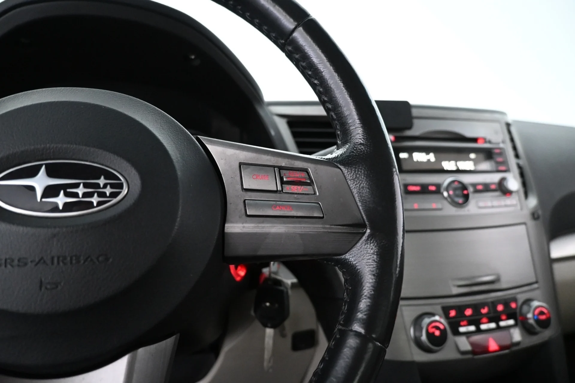 Car Image - 5u9fZ0bIXidALFtr0y9MKS