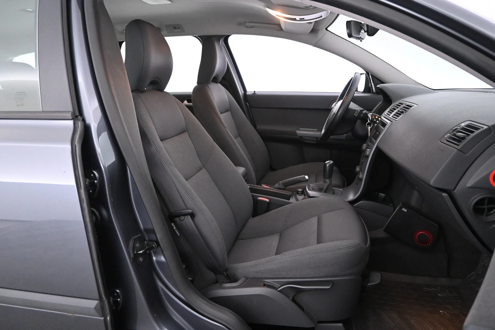Car Image - 2tsqYO3oiWkuJgFzPNsVrN