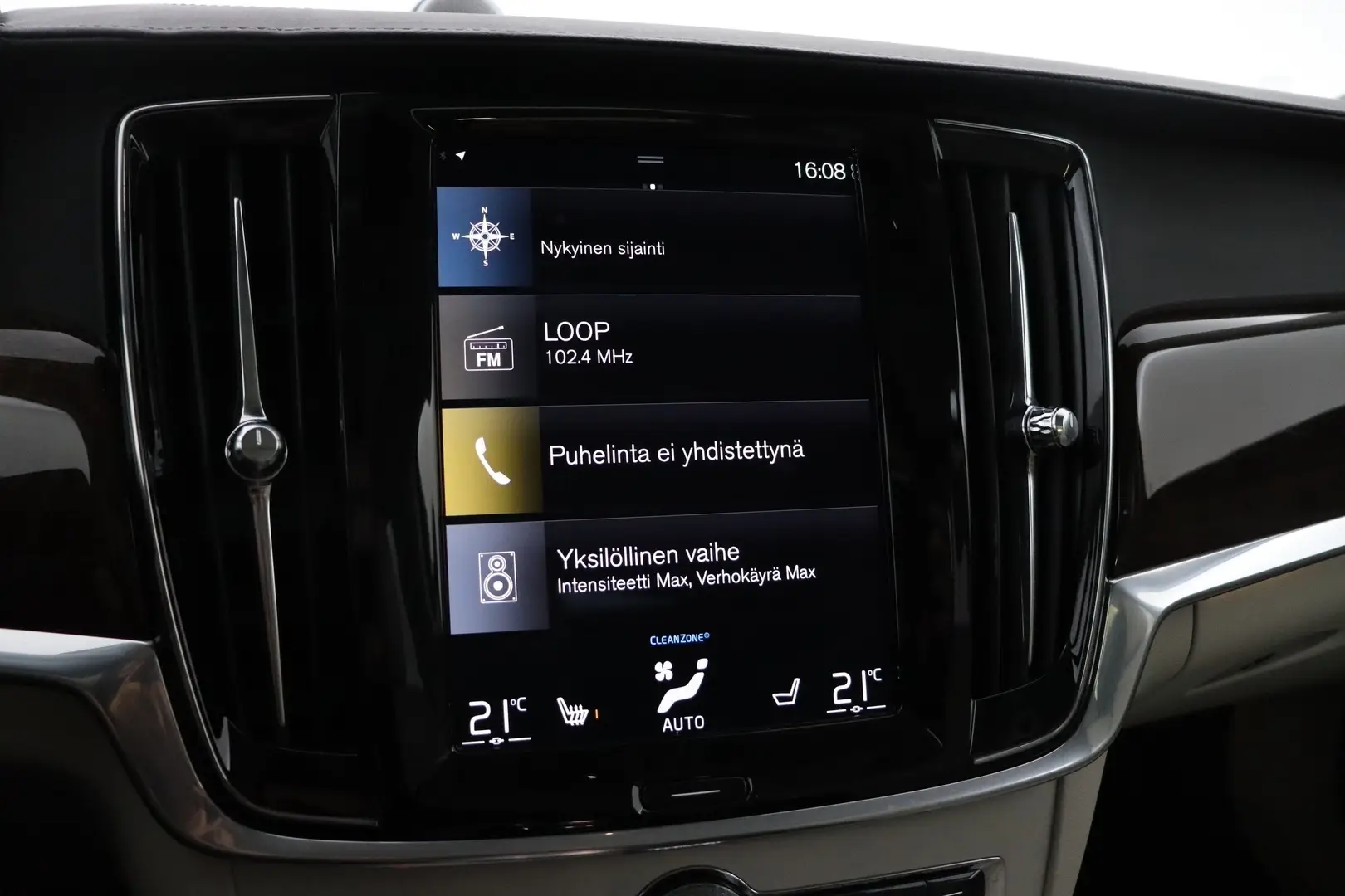 Car Image - vckqXNN4l2LlOgx9PRXHc