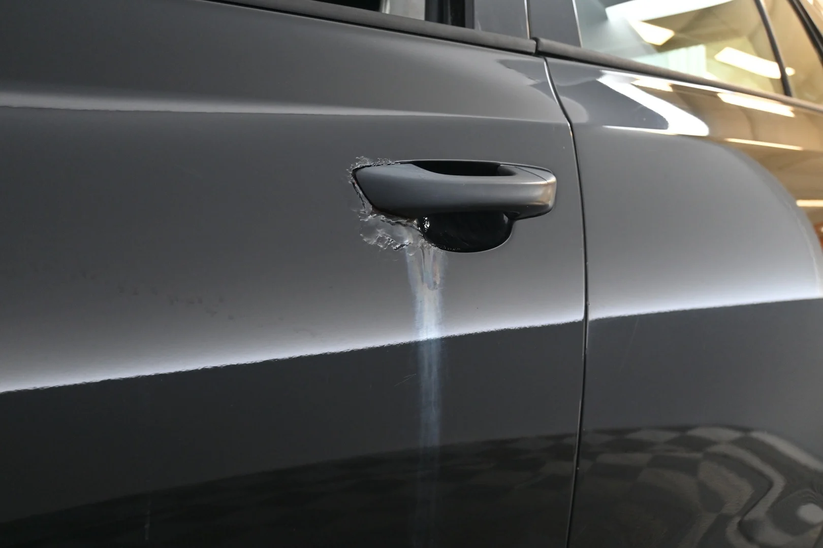 Car Image - 2PXsxXCC0pbYeSgkF7En29