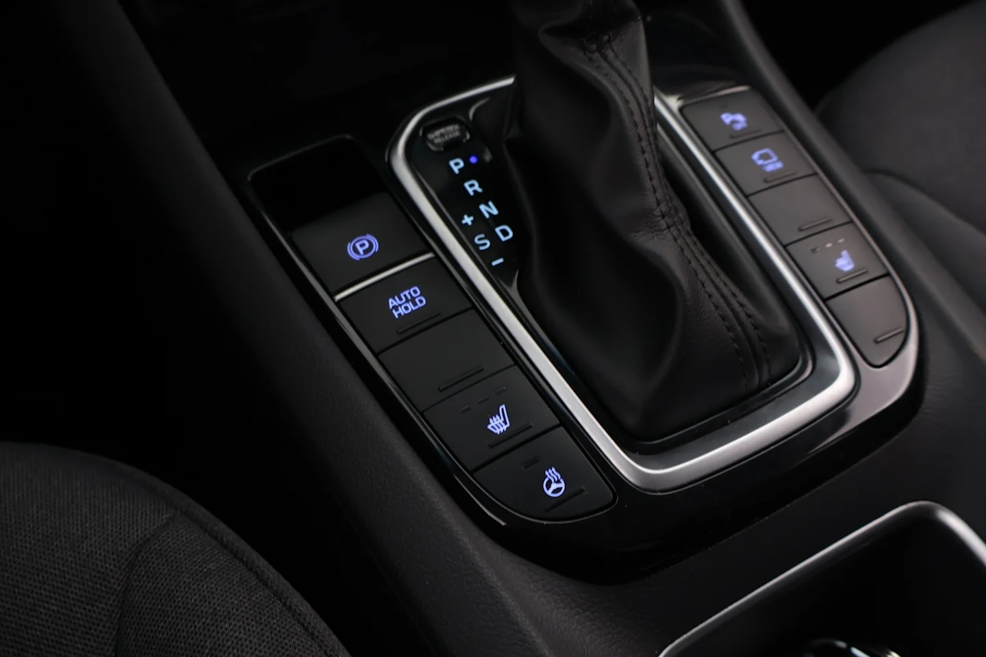 Car Image - 5vXf96KNAsvY8X3Z1CzP6r