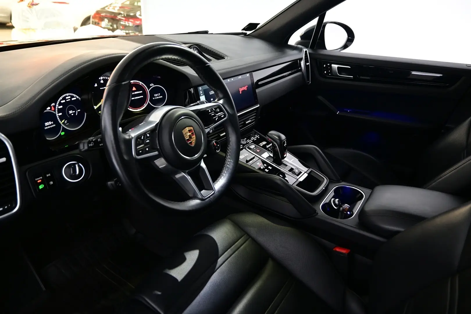Car Image - 5CAICZhq1O5A2GPm4f9VDS