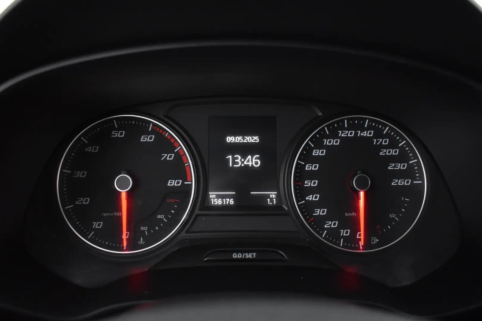Car Image - 2DLf5hhepPJAsYHhngVFzY